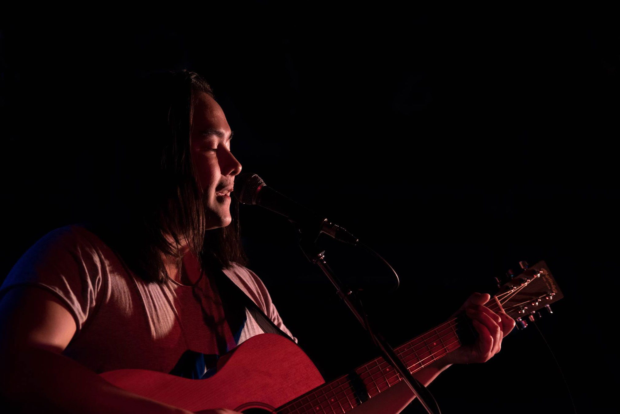 Singer-songwriter, Evan Pang, shares original songs inspired by his experiences of love, loss, identity and living up North at Horseshoe Tavern,  Photography | marissamagneson.com